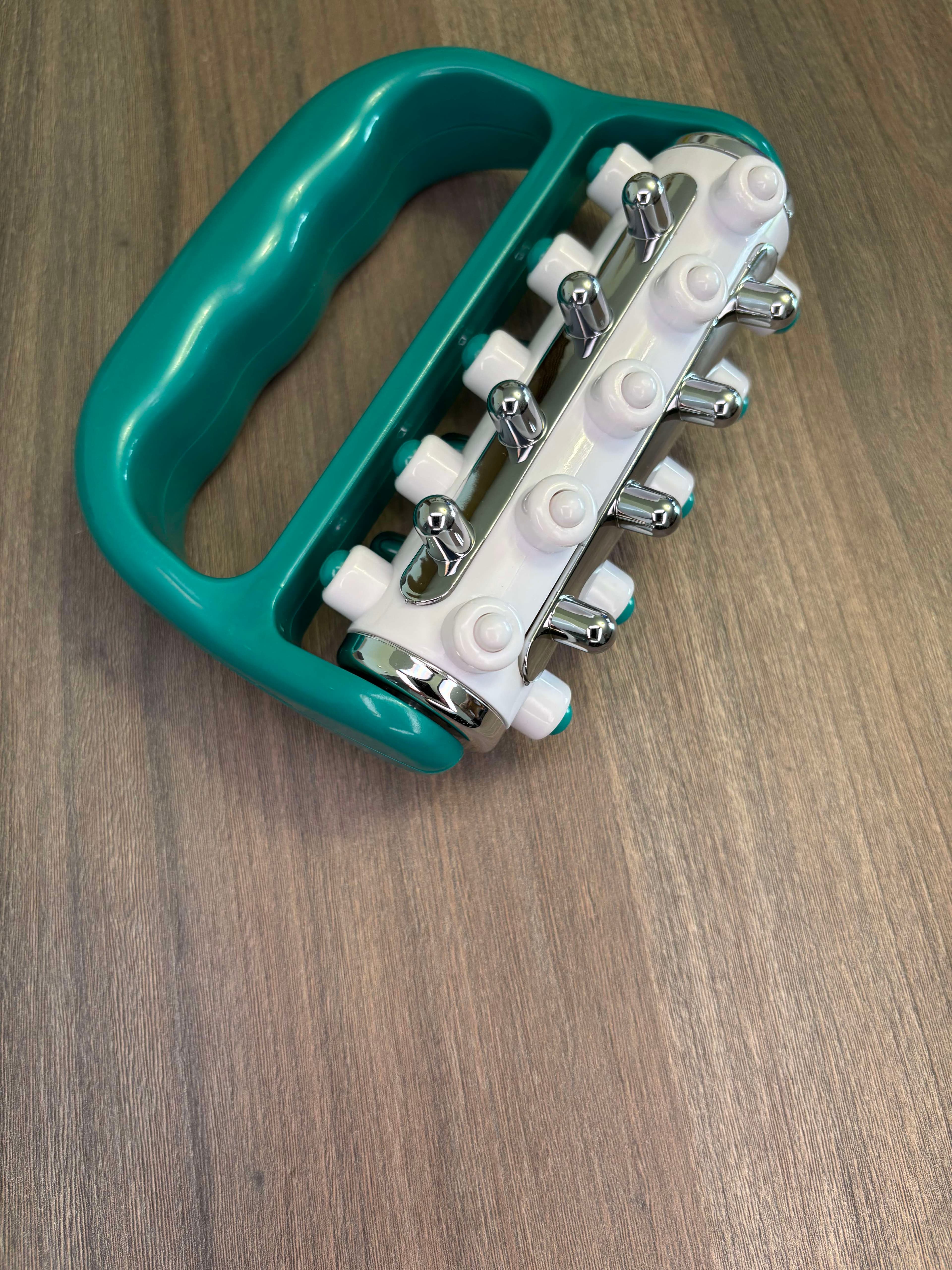 RollPro – Twoja broń w walce z bliznami, cellulitem i rozstępami